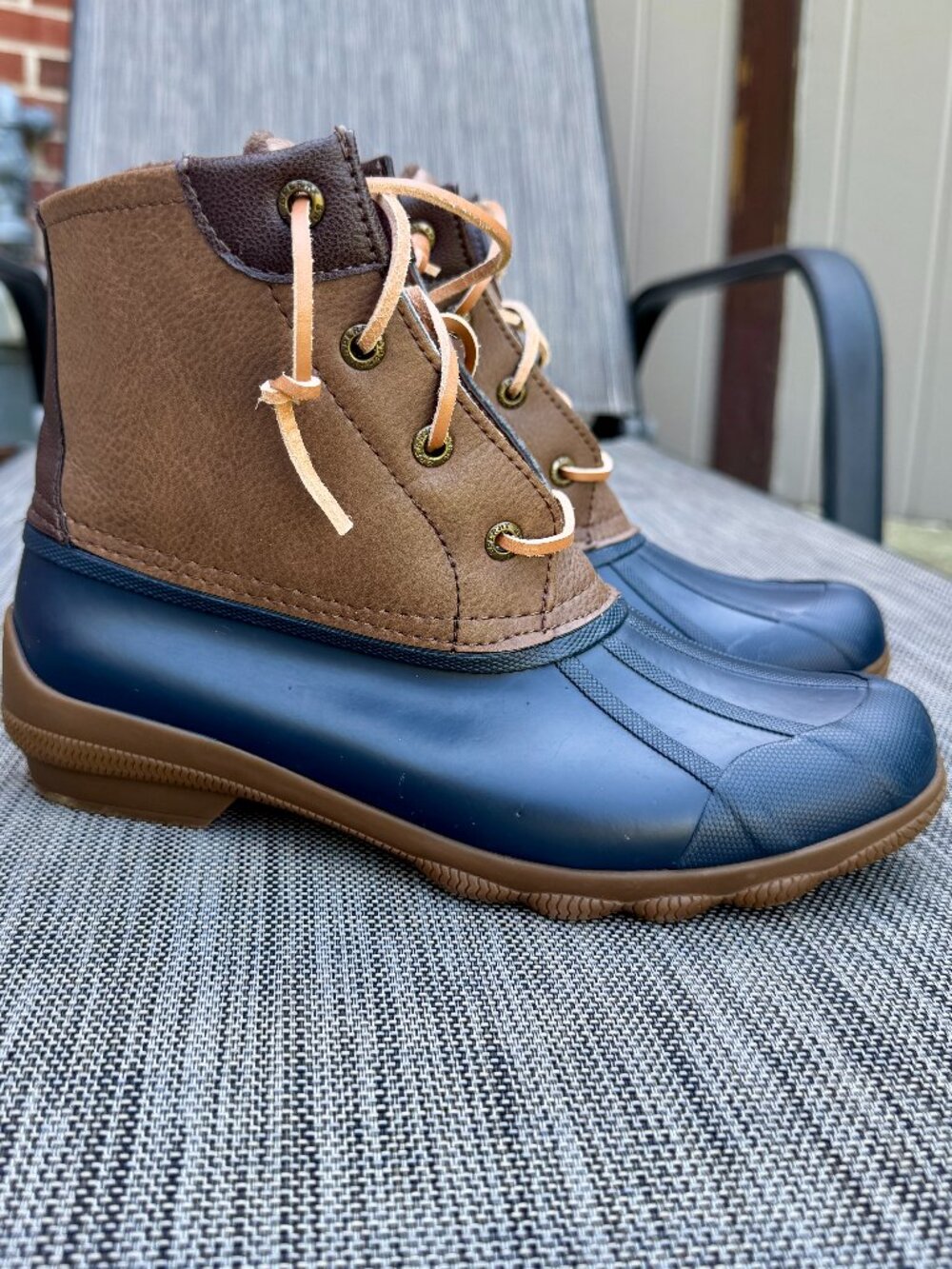Sperry Saltwater Duck Lug Rain Boots Womens Sz 7.5M Navy Brown Lace Up Side Zip